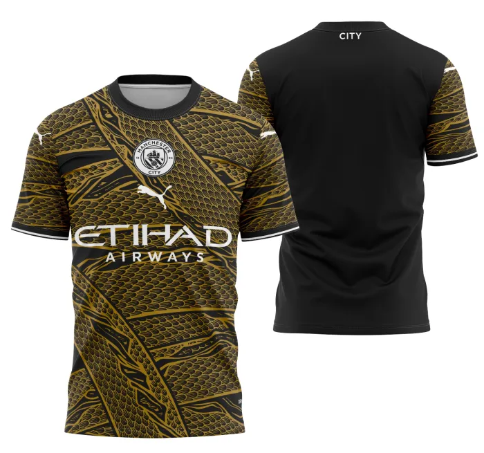 Camiseta unissex preta com logo no peito e estampa grande nas costas inspirada no Manchester City Concept 2024, design moderno e estilo urbano.