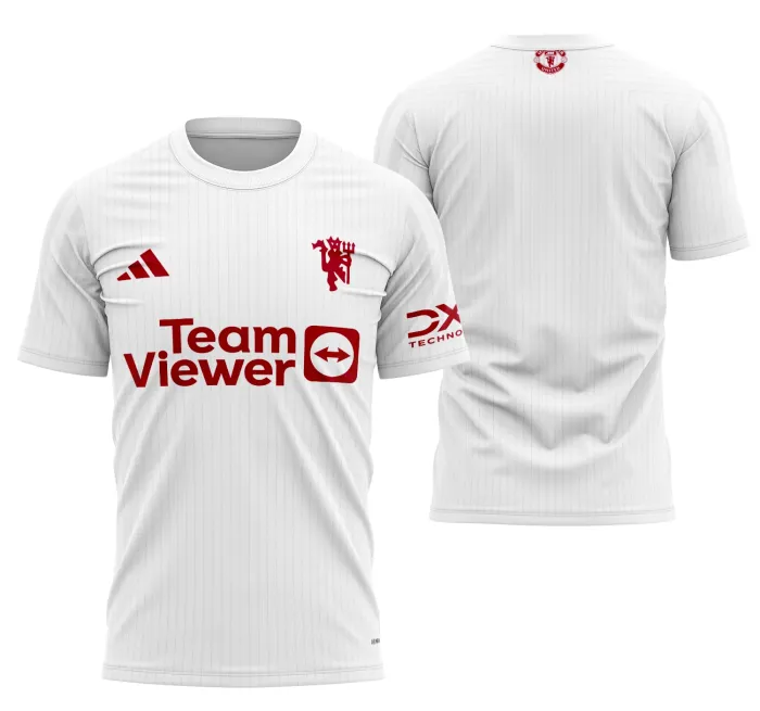 Camiseta preta unissex com logo no peito e estampa grande nas costas da camisa Manchester United alternativa 2023-2024, design moderno e esportivo.