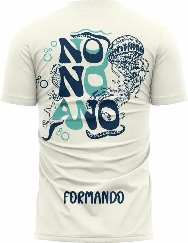 Camiseta unissex preta com logo no peito e estampa grande nas costas inspirada em Nono Ano Água Viva, perfeita para turma escolar com design moderno e atraente.