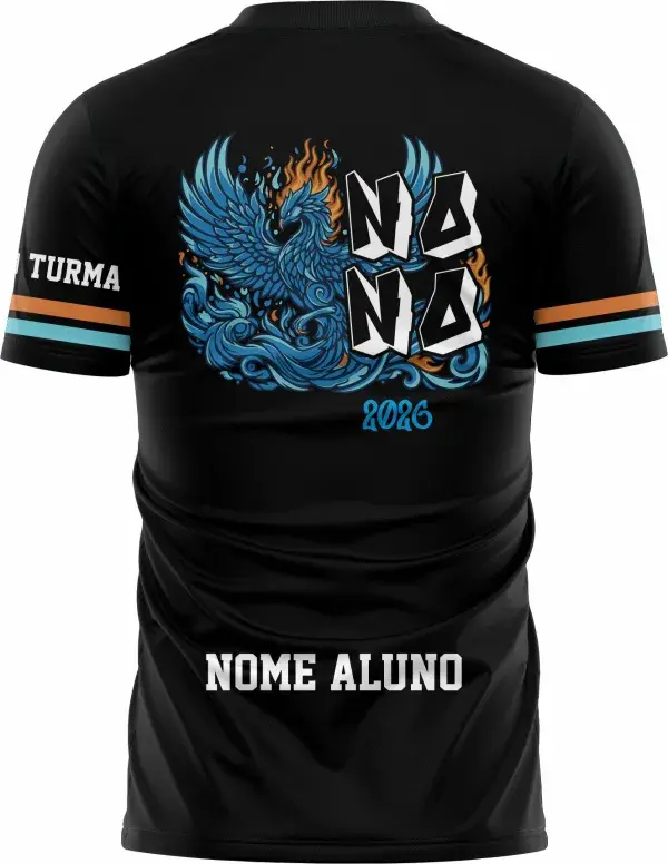 Camiseta unissex preta com logo no peito e estampa grande nas costas, inspirada no Nono Ano Fênix, design marcante e vibrante para ocasiões especiais.