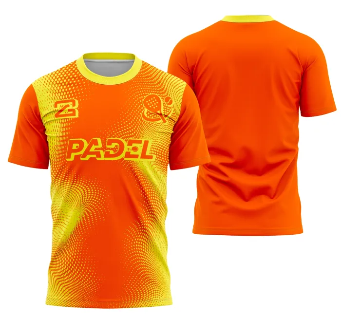 Camiseta unissex preta com logo no peito e estampa grande nas costas com tema de Padel da Coleção4, design moderno e esportivo perfeito para fãs do esporte.