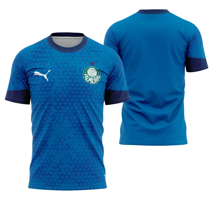 Camiseta unissex preta com logo no peito e estampa grande nas costas inspirada no Palmeiras Treinamento 2025, perfeita para torcedores e fãs do futebol.