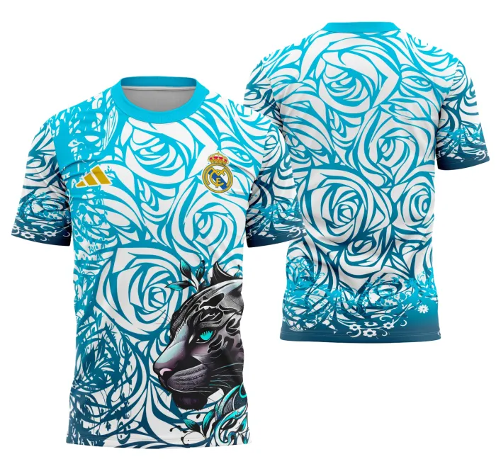 Camiseta unissex preta com logo no peito e estampa grande nas costas destacando o tema Real Madrid Interclasse 2025, perfeito para torcedores que buscam estilo e conforto.