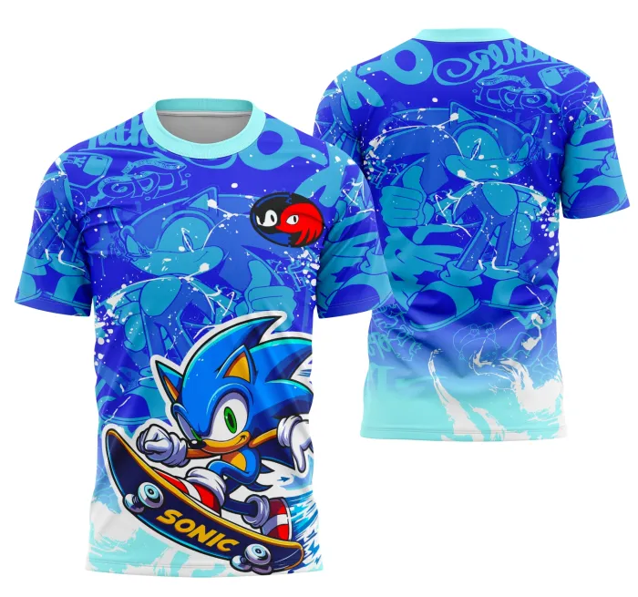 Camiseta unissex preta com logo no peito e estampa grande nas costas inspirada no Sonic, ideal para fãs do personagem em visual moderno e descolado