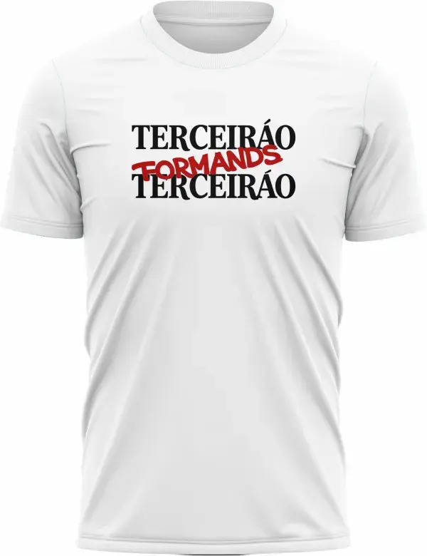 Camiseta unissex preta com logo no peito e estampa grande nas costas mostrando cartas Coringa no tema Terceirão, ideal para quem quer estilo e personalidade