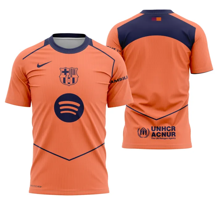 Camiseta unissex preta com logo no peito e estampa grande nas costas inspirada na camisa terceiro Barcelona 2025-2026, ideal para fãs do time e estilo casual moderno.