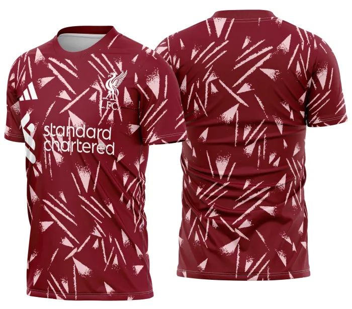 Camiseta unissex preta com logo no peito e estampa grande nas costas inspirada no Liverpool Home Kit Vazamento 2026, destacando design moderno e estilo esportivo.